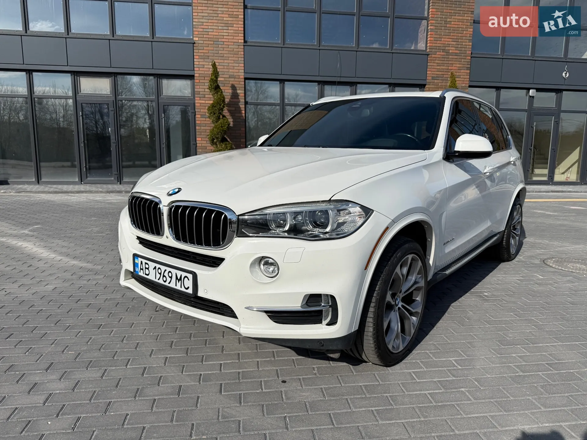 2017 BMW X5 - мініатюра 5