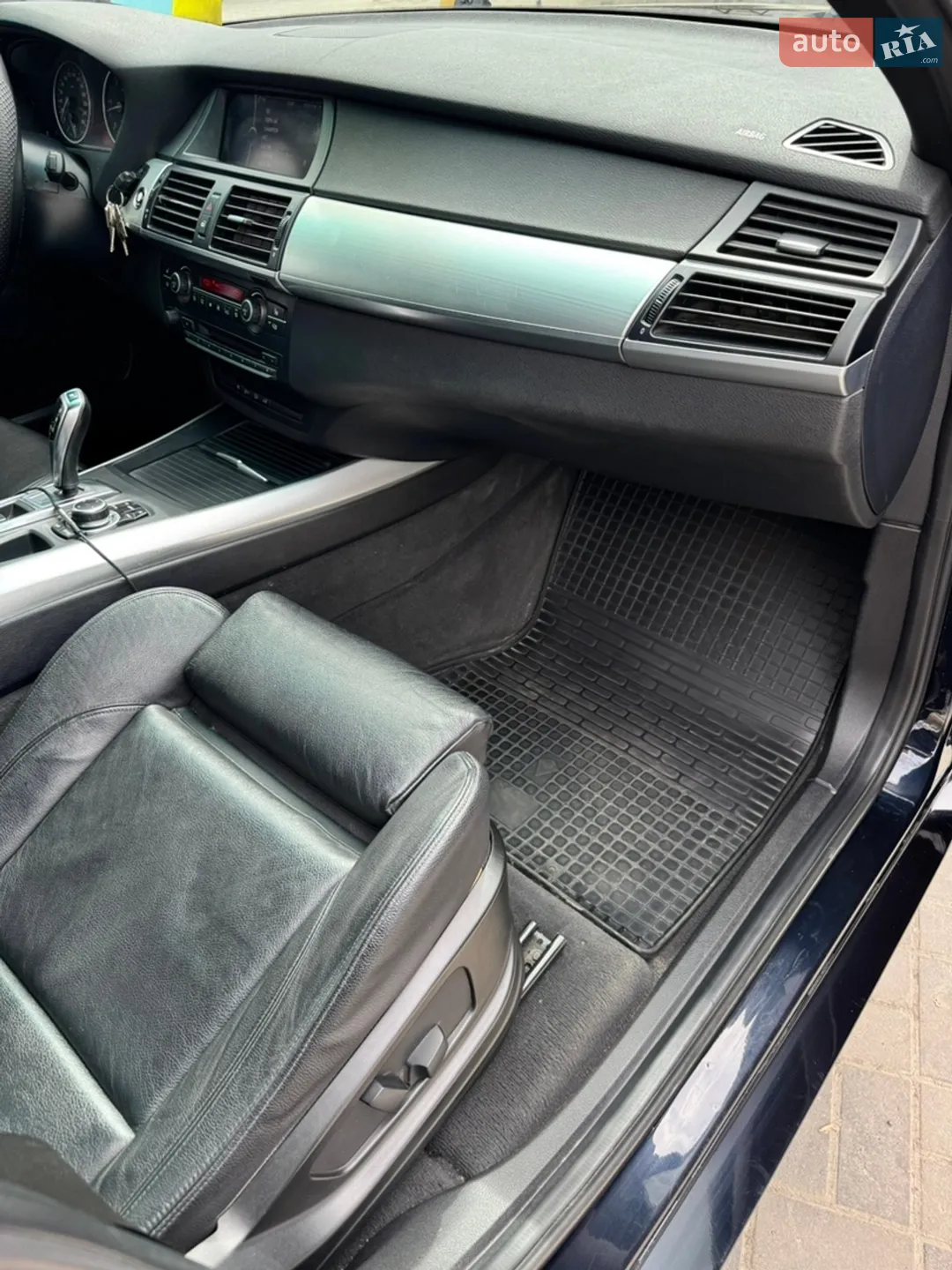 2010 BMW X5 - мініатюра 15