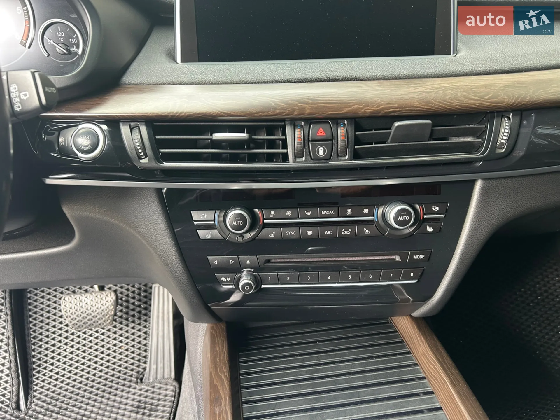2015 BMW X5 - мініатюра 15