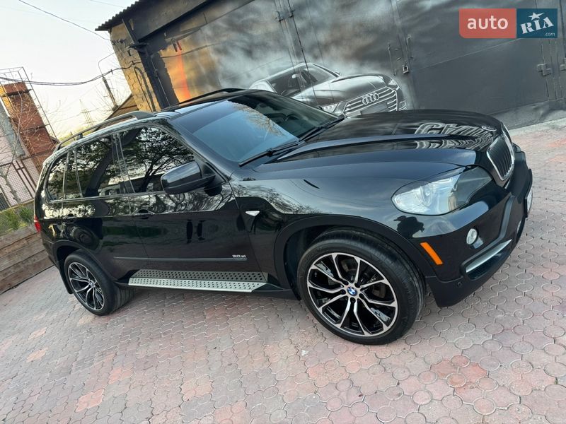 Внедорожник / Кроссовер BMW X5 2008 в Запорожье