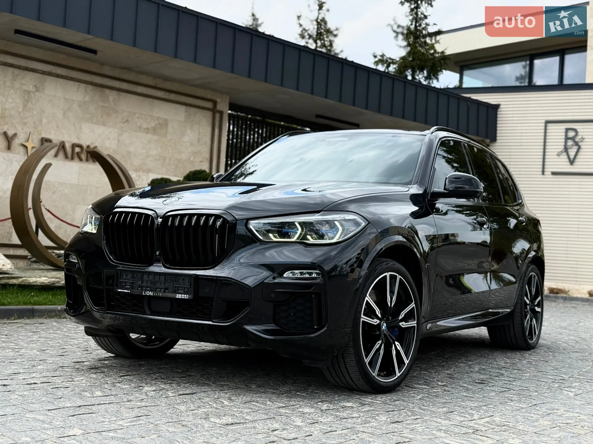 2019 BMW X5 - фото 1