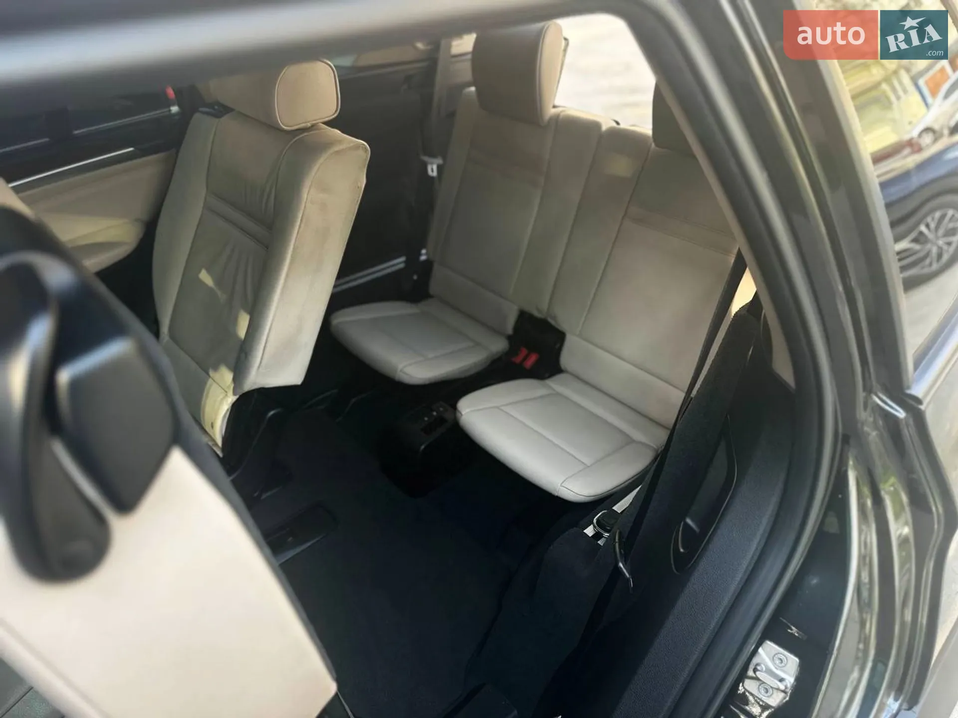 2010 BMW X5 - мініатюра 44
