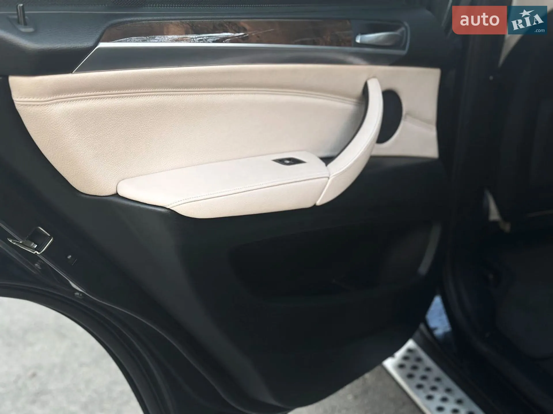 2010 BMW X5 - мініатюра 47