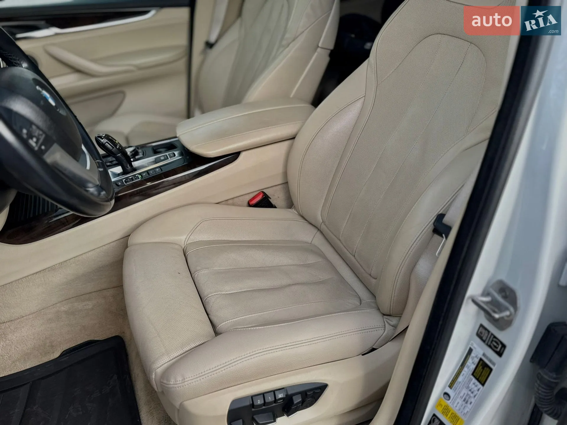 2015 BMW X5 - мініатюра 17