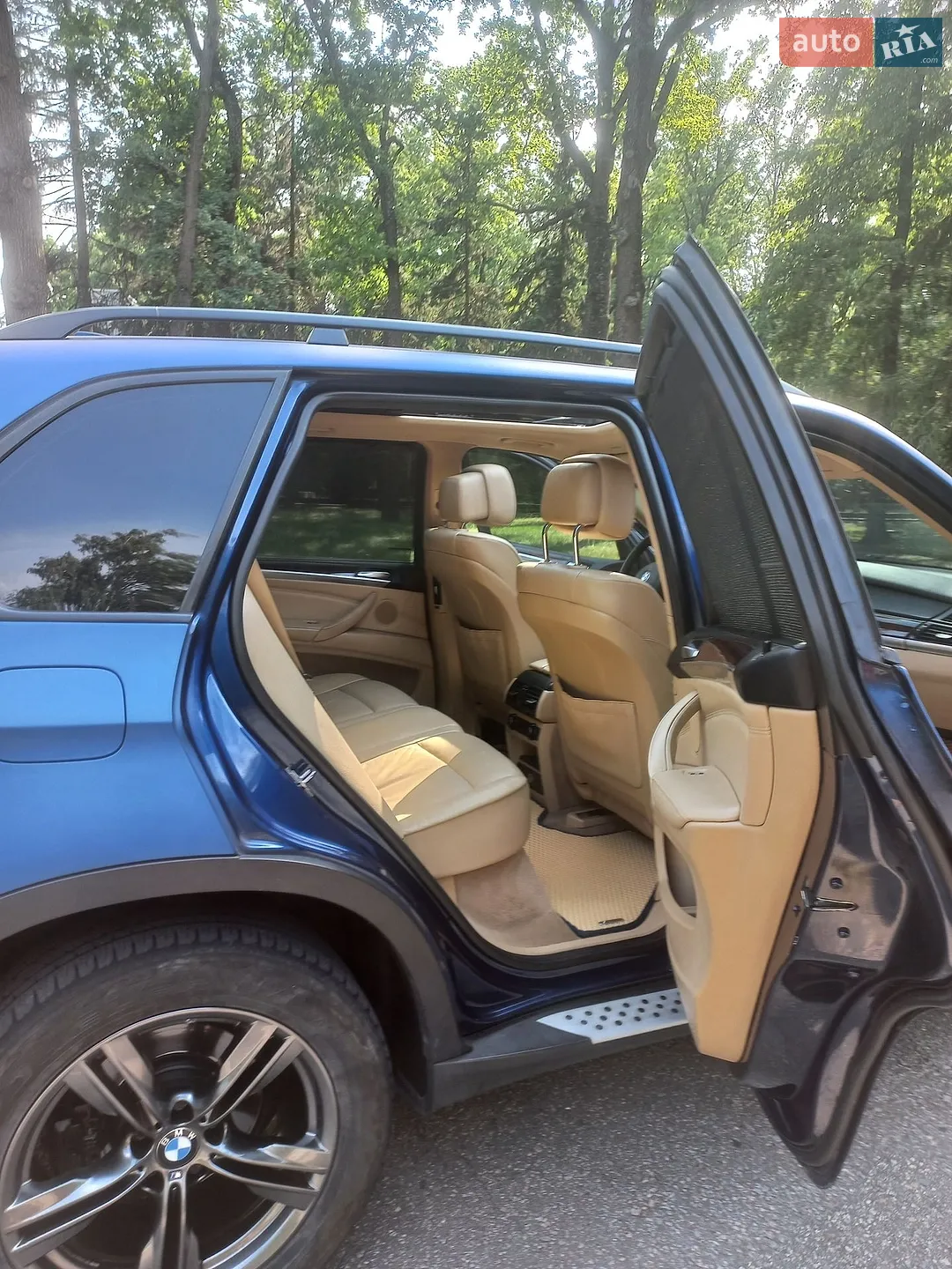 2010 BMW X5 - мініатюра 9