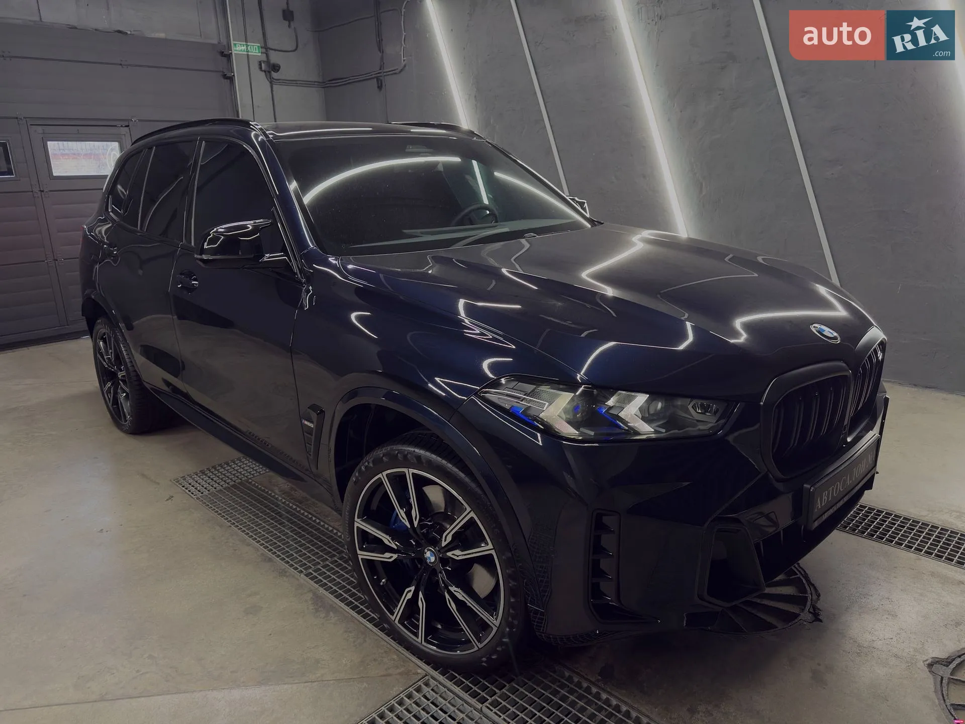 2023 BMW X5 - мініатюра 23