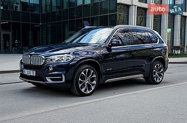 Внедорожник / Кроссовер BMW X5 2016 в Львове