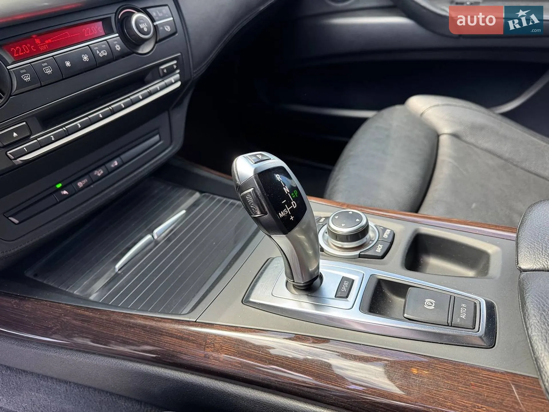 2011 BMW X5 - мініатюра 15