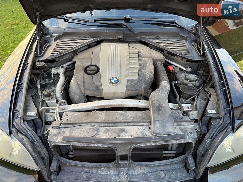 Внедорожник / Кроссовер BMW X5 2011 в Ивано-Франковске