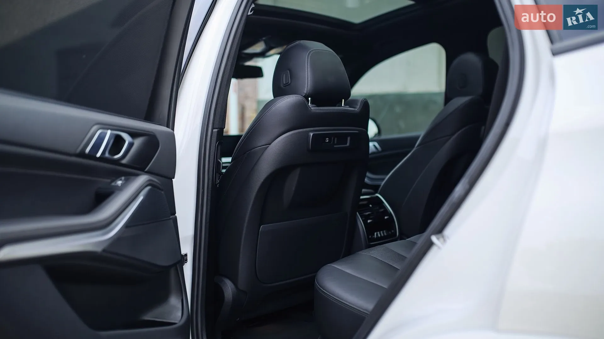 2022 BMW X5 - мініатюра 38