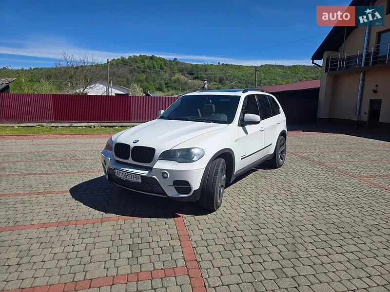 BMW X5 2011