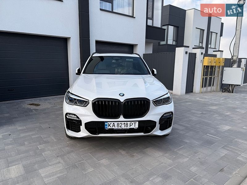 Внедорожник / Кроссовер BMW X5 2021 в Киеве