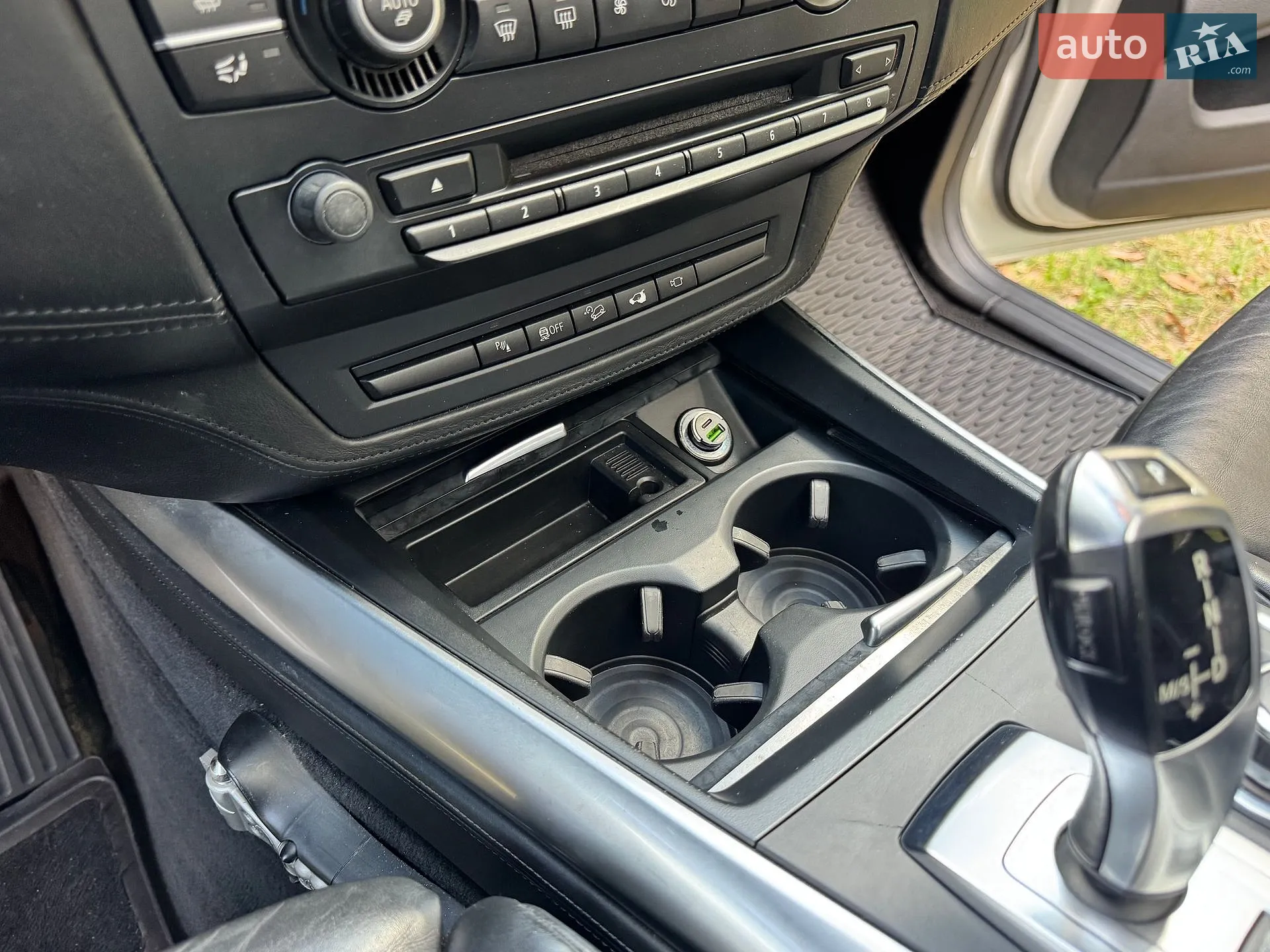 2011 BMW X5 - мініатюра 37