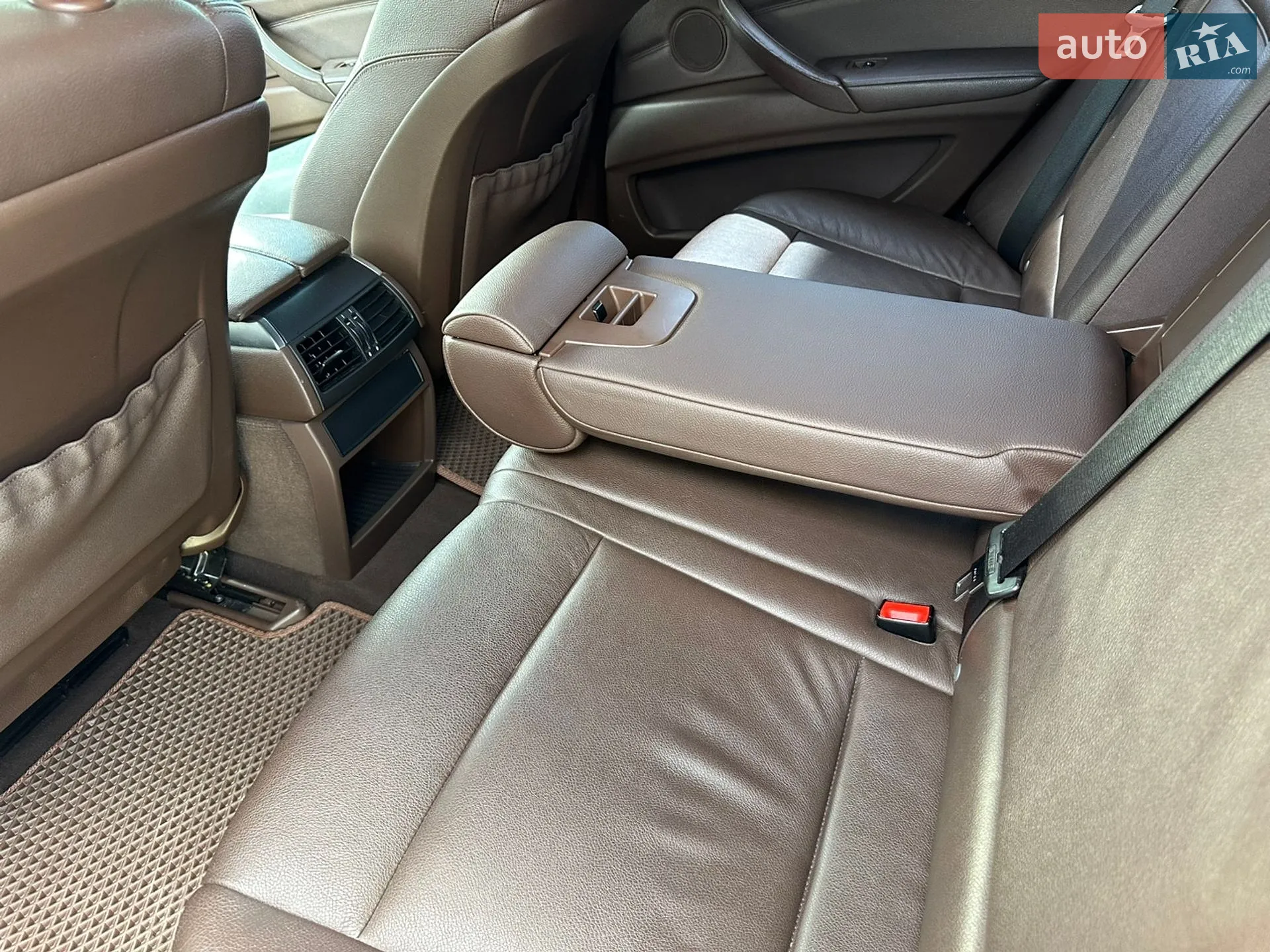 2011 BMW X5 - мініатюра 10