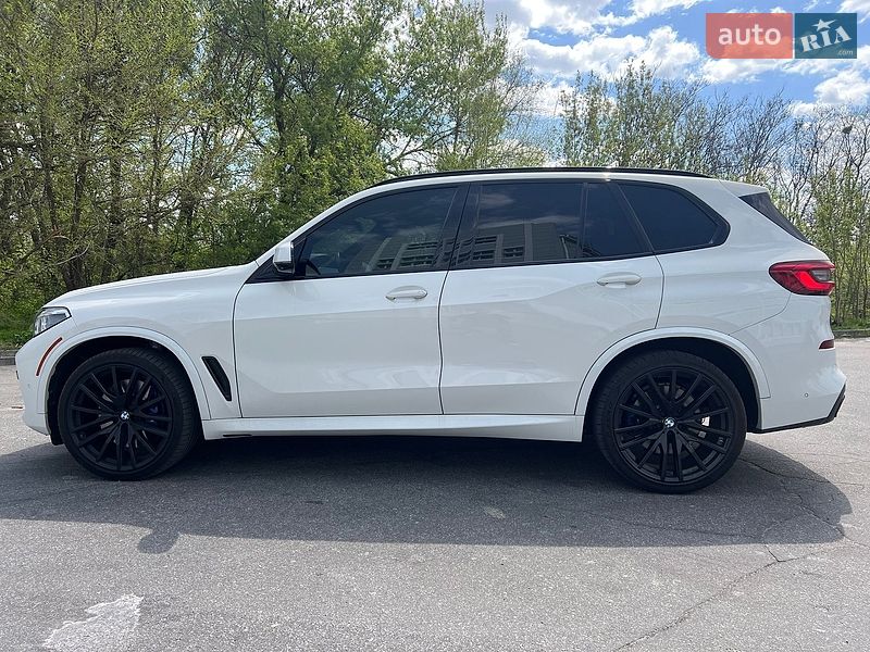 Внедорожник / Кроссовер BMW X5 2019 в Днепре
