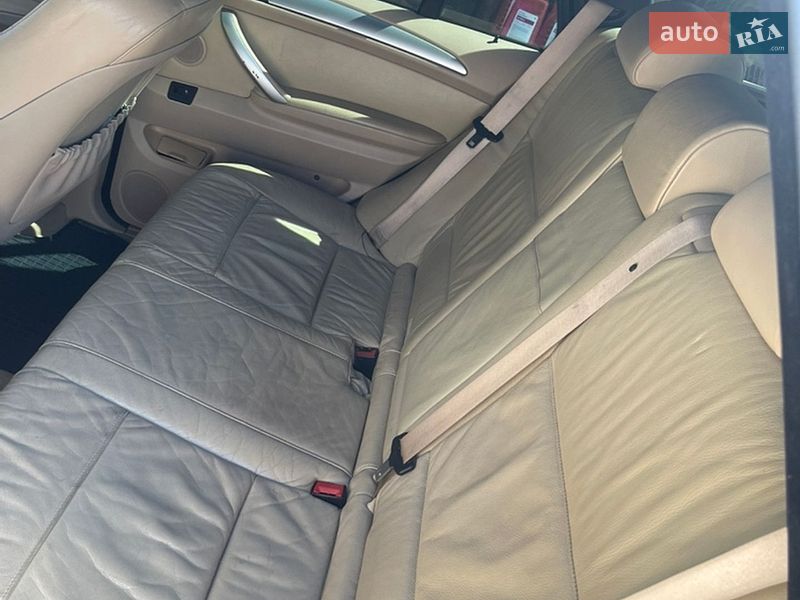 Внедорожник / Кроссовер BMW X5 2002 в Яворове
