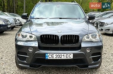 Позашляховик / Кросовер BMW X5 2012 в Чернівцях