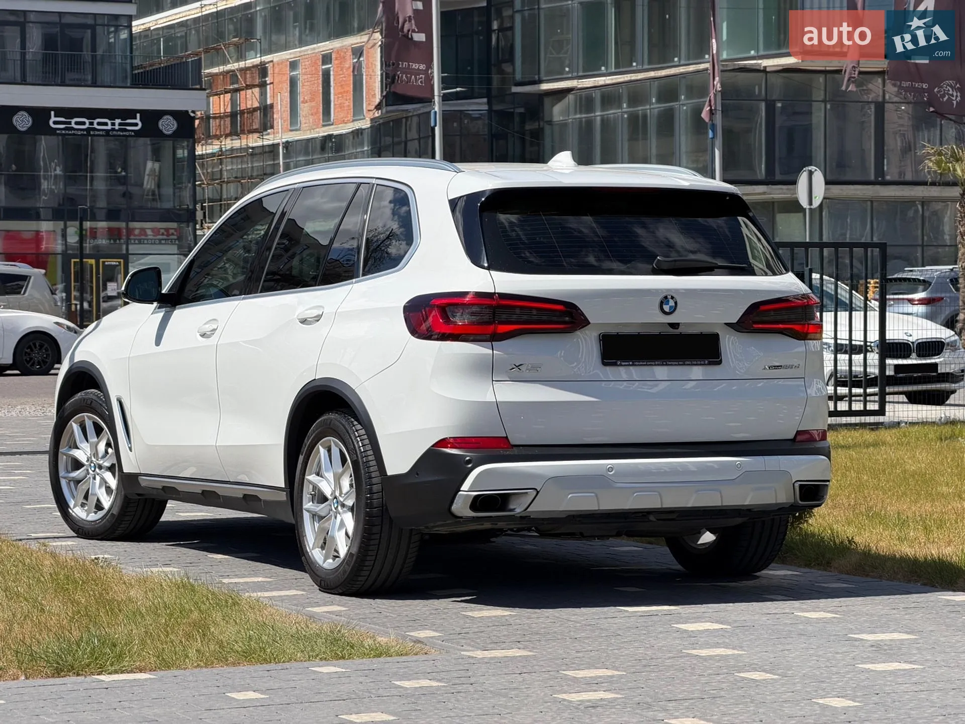 2023 BMW X5 - мініатюра 11