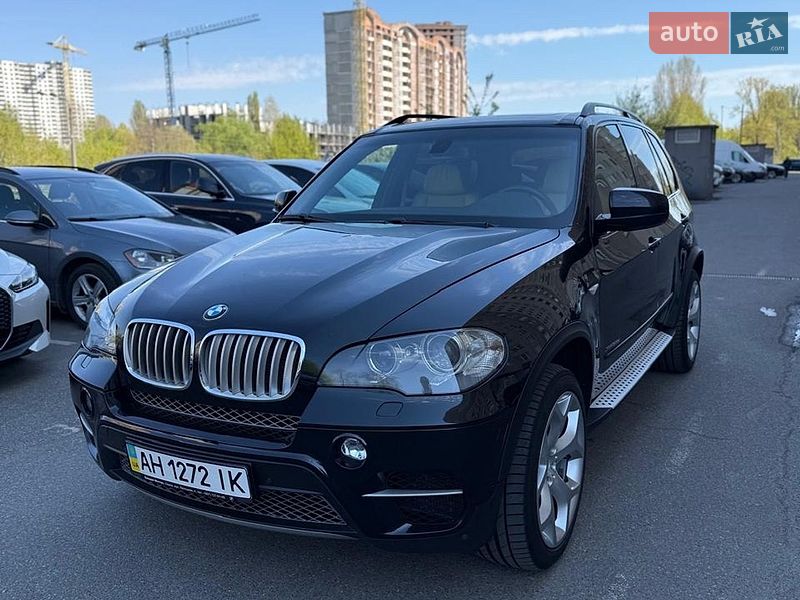 Внедорожник / Кроссовер BMW X5 2012 в Киеве