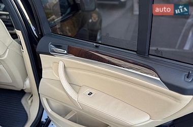 Внедорожник / Кроссовер BMW X5 2012 в Киеве