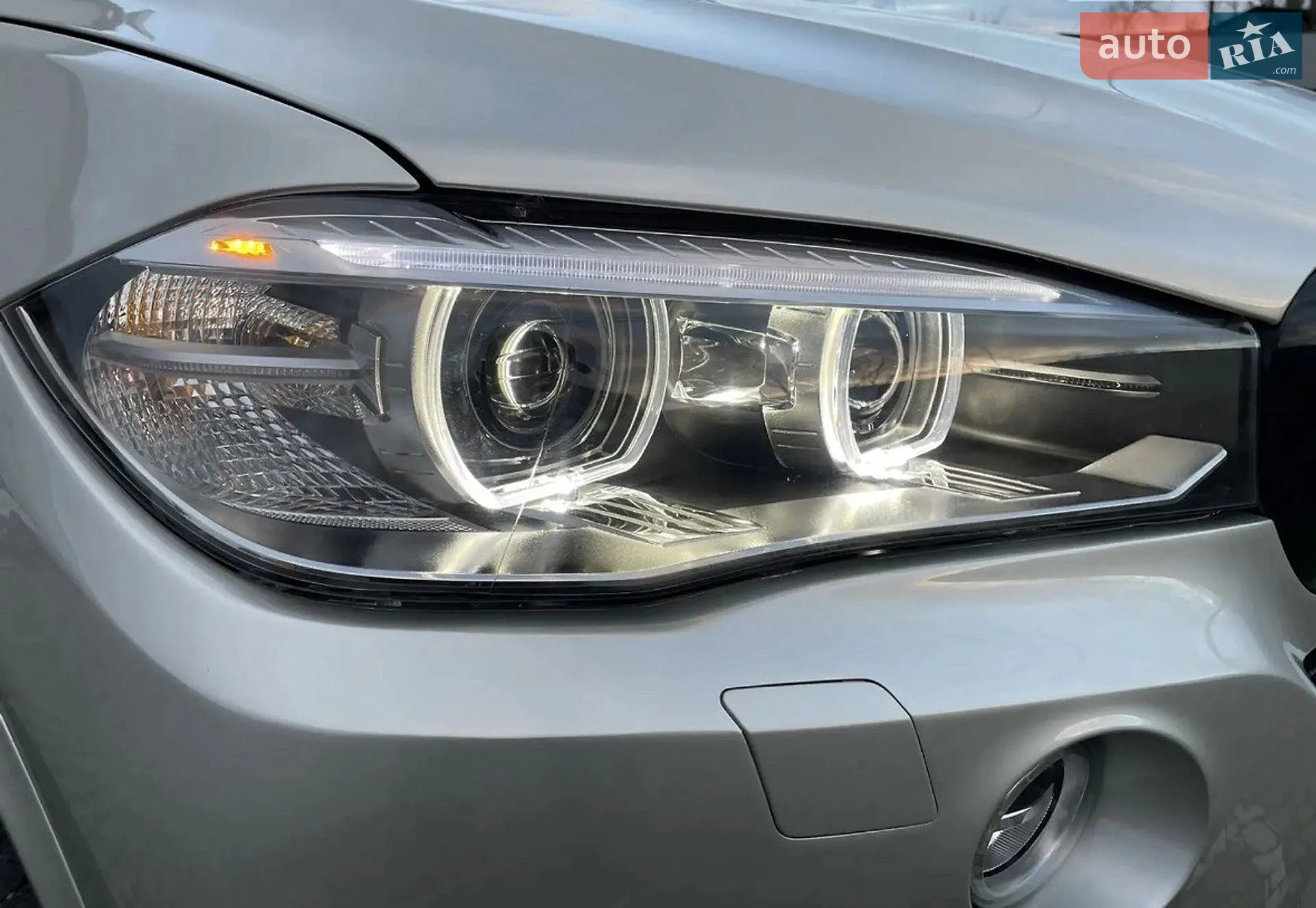 2016 BMW X5 - мініатюра 3
