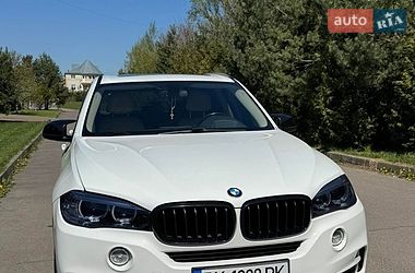 Позашляховик / Кросовер BMW X5 2014 в Рівному