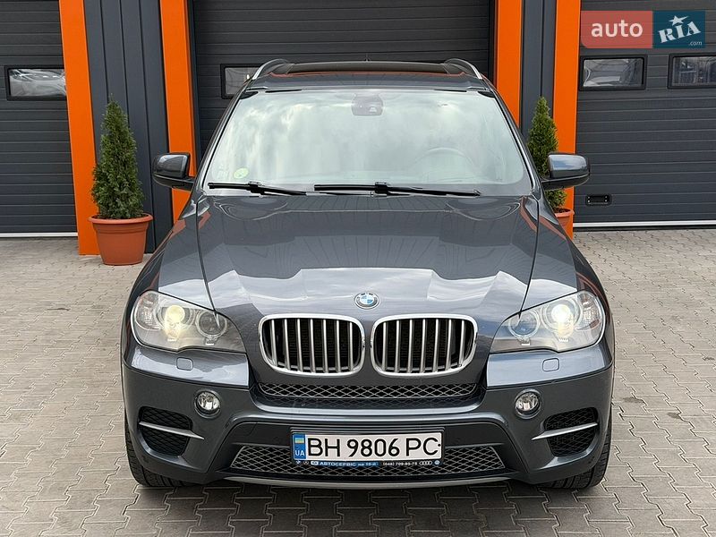 Внедорожник / Кроссовер BMW X5 2012 в Одессе