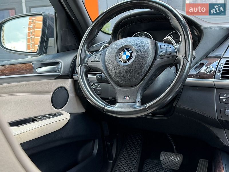 Внедорожник / Кроссовер BMW X5 2012 в Одессе