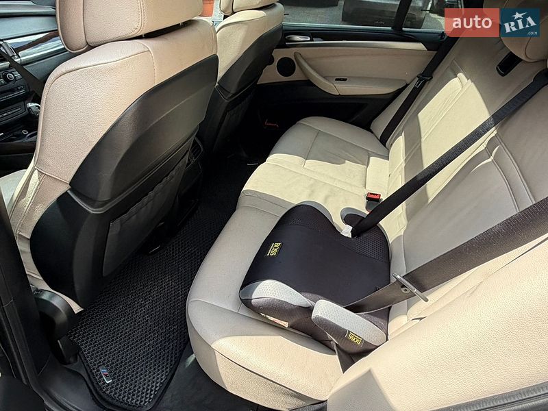 Внедорожник / Кроссовер BMW X5 2012 в Одессе