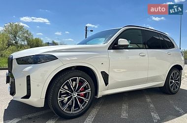 Внедорожник / Кроссовер BMW X5 2023 в Киеве