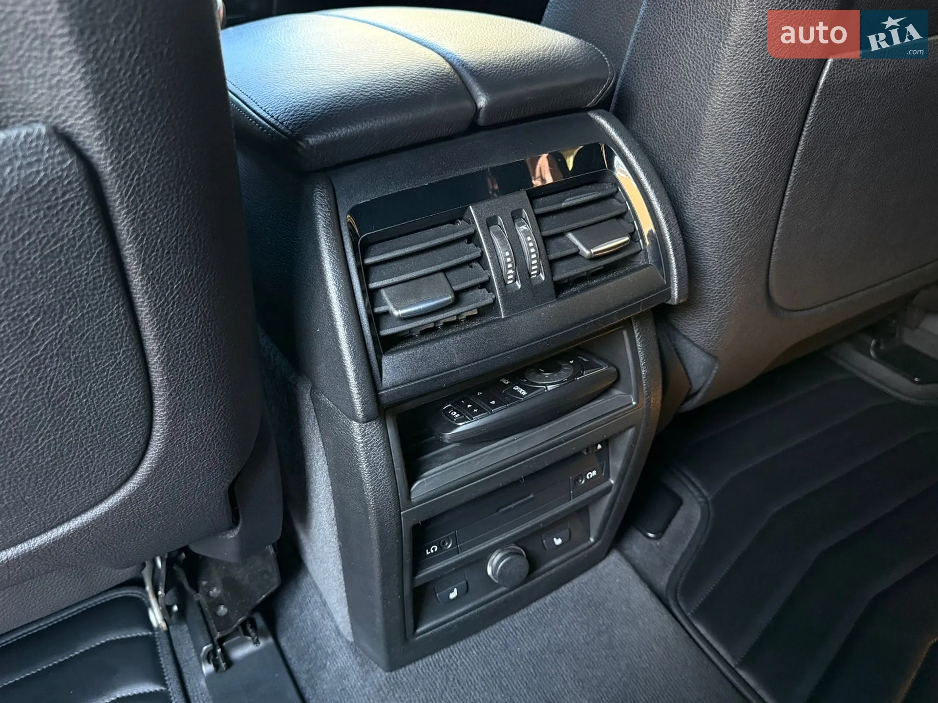 2013 BMW X5 - мініатюра 28