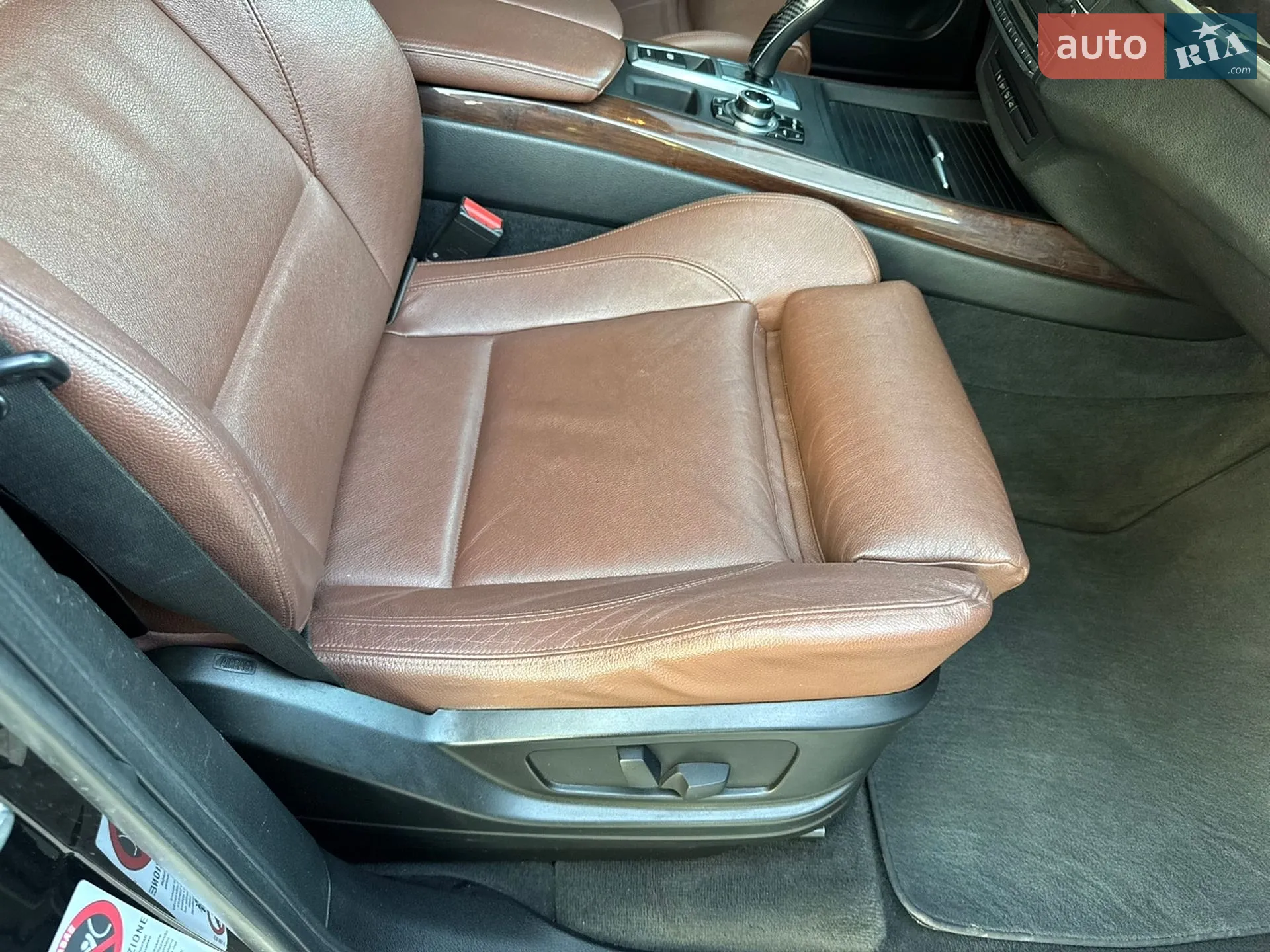 2011 BMW X5 - мініатюра 42