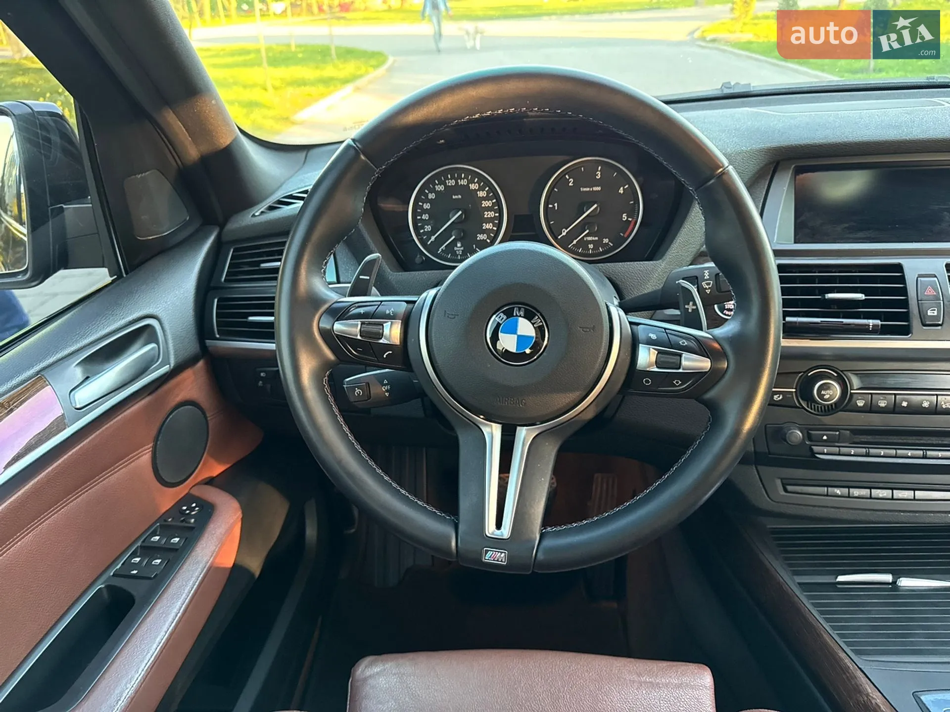 2011 BMW X5 - мініатюра 43