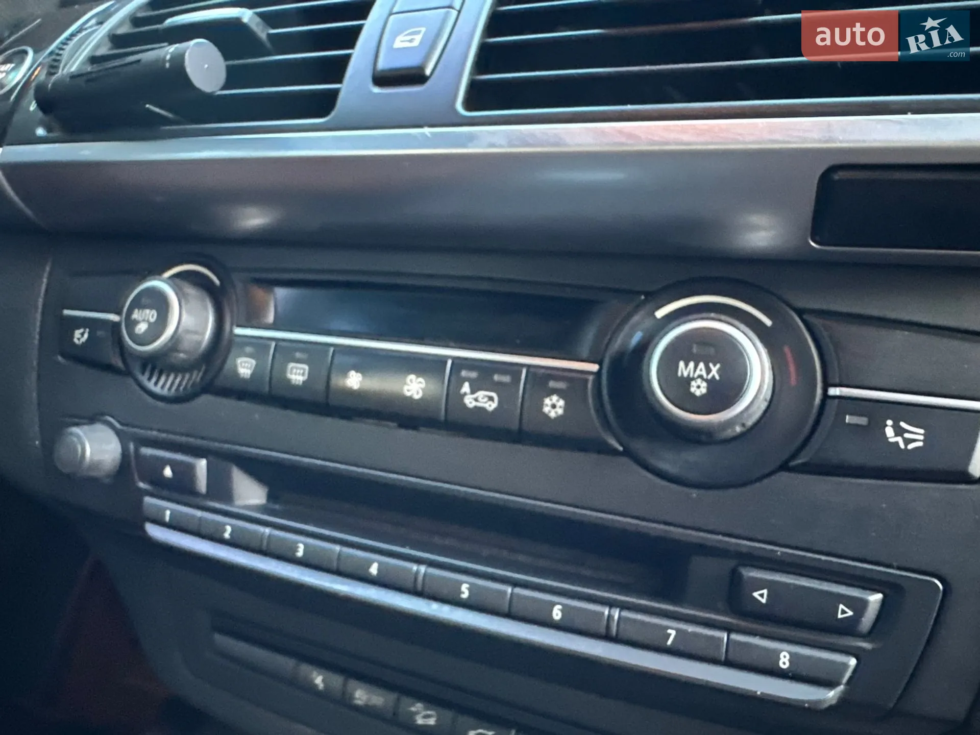 2011 BMW X5 - мініатюра 46