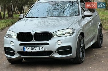 Позашляховик / Кросовер BMW X5 2017 в Рівному