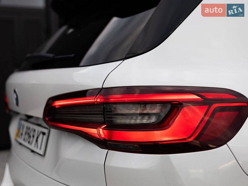 Внедорожник / Кроссовер BMW X5 2019 в Киеве