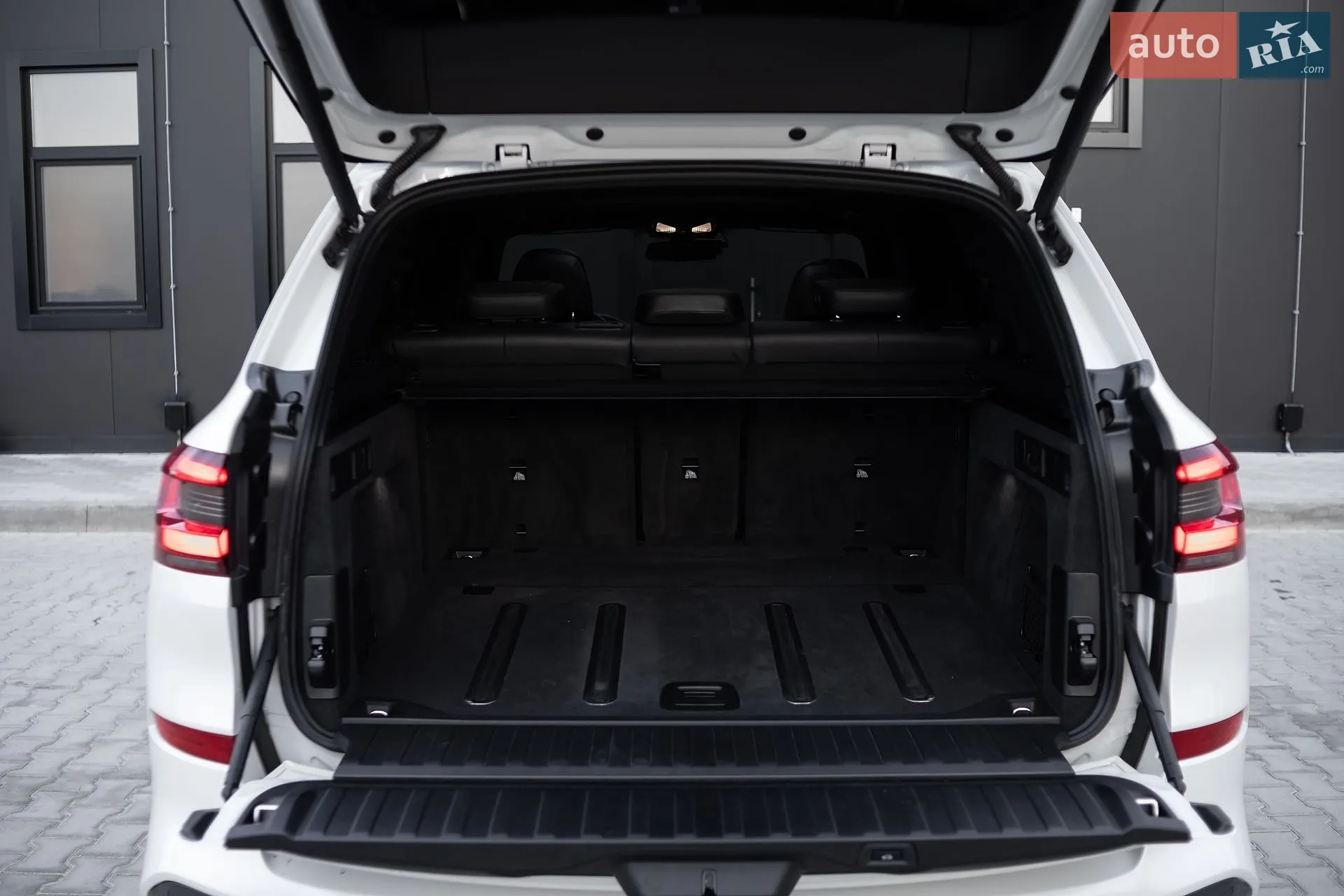 2019 BMW X5 - мініатюра 54