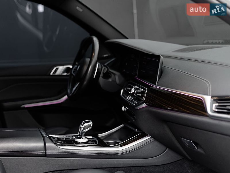 Внедорожник / Кроссовер BMW X5 2019 в Киеве