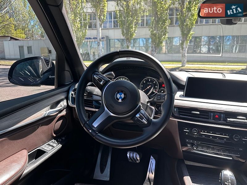 Позашляховик / Кросовер BMW X5 2015 в Миколаєві
