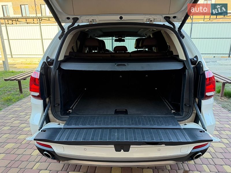 Внедорожник / Кроссовер BMW X5 2014 в Белой Церкви