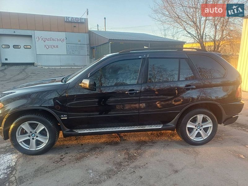 Позашляховик / Кросовер BMW X5 2004 в Дніпрі