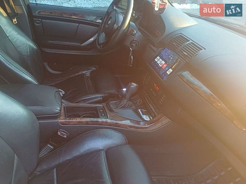 Позашляховик / Кросовер BMW X5 2004 в Дніпрі