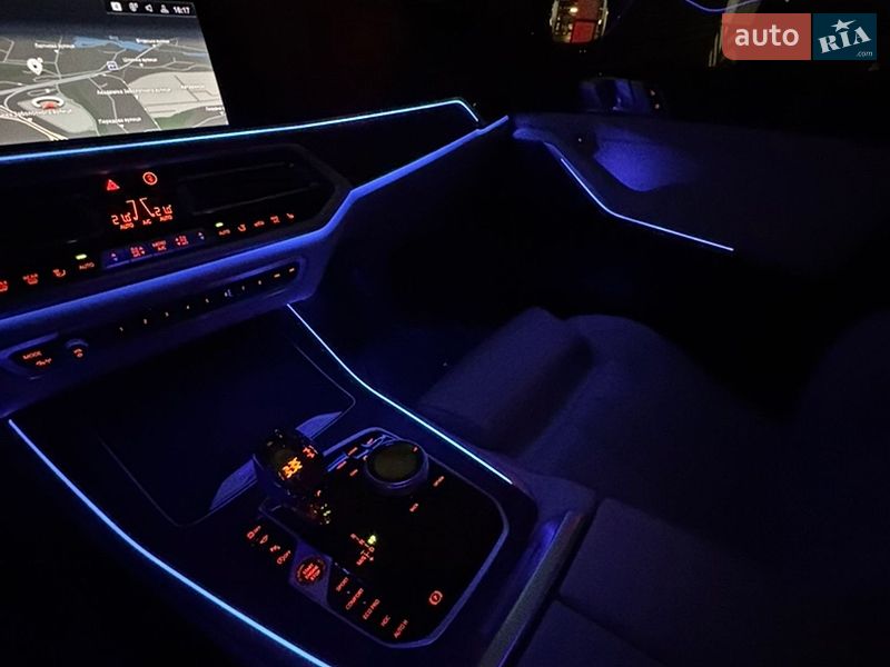 Внедорожник / Кроссовер BMW X5 2022 в Киеве