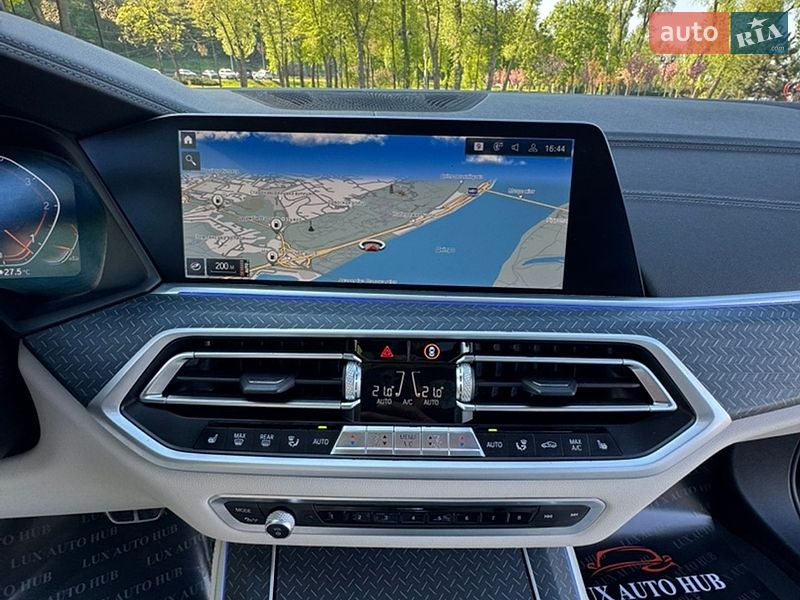 Внедорожник / Кроссовер BMW X5 2022 в Киеве