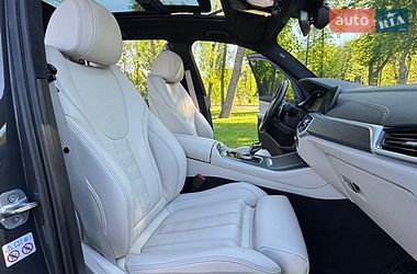 Внедорожник / Кроссовер BMW X5 2022 в Киеве