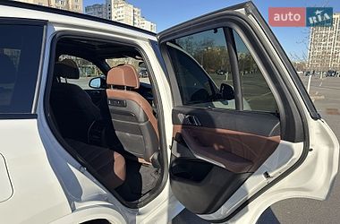 Внедорожник / Кроссовер BMW X5 2019 в Киеве