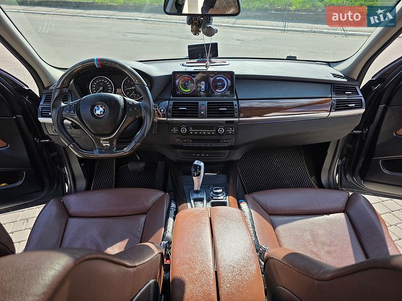 Внедорожник / Кроссовер BMW X5 2010 в Крыжополе