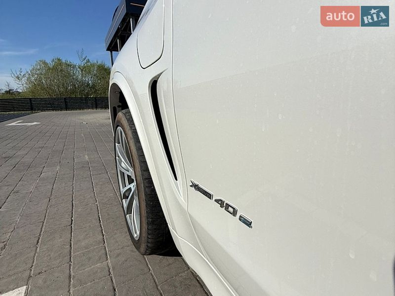 Внедорожник / Кроссовер BMW X5 2015 в Каменке-Бугской