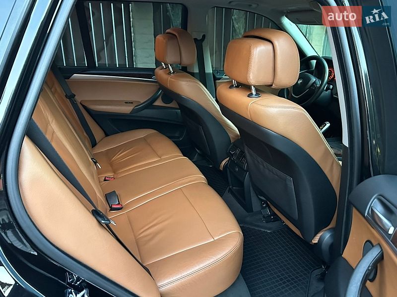 Внедорожник / Кроссовер BMW X5 2008 в Виноградове