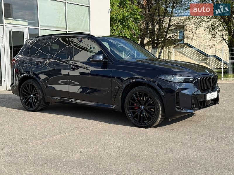 Внедорожник / Кроссовер BMW X5 2024 в Харькове
